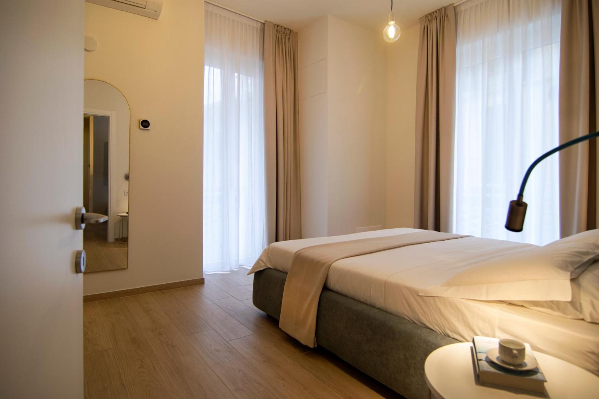 Gigi Suites&Apartments ストレーザ エクステリア 写真