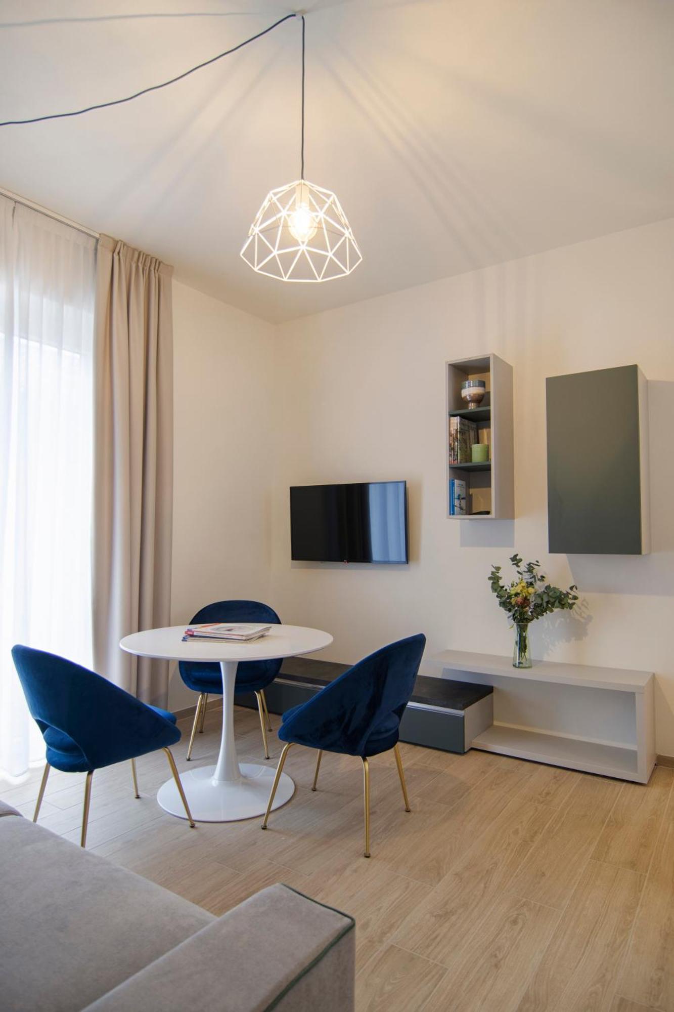 Gigi Suites&Apartments ストレーザ エクステリア 写真